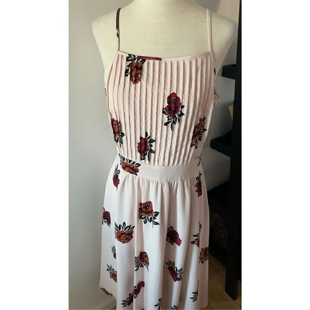 Ann Taylor rose pink color dress size 4